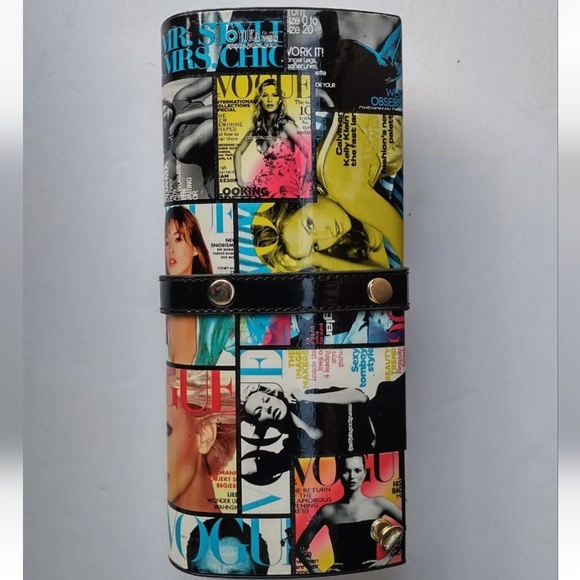 Vintage Vouge Magazine clutch/crossbody baguette . - Picture 12 of 13